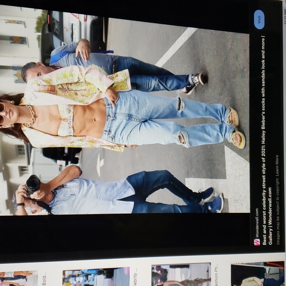 Vintage Distressed Wranglers Jean's - Picture 10 of 11